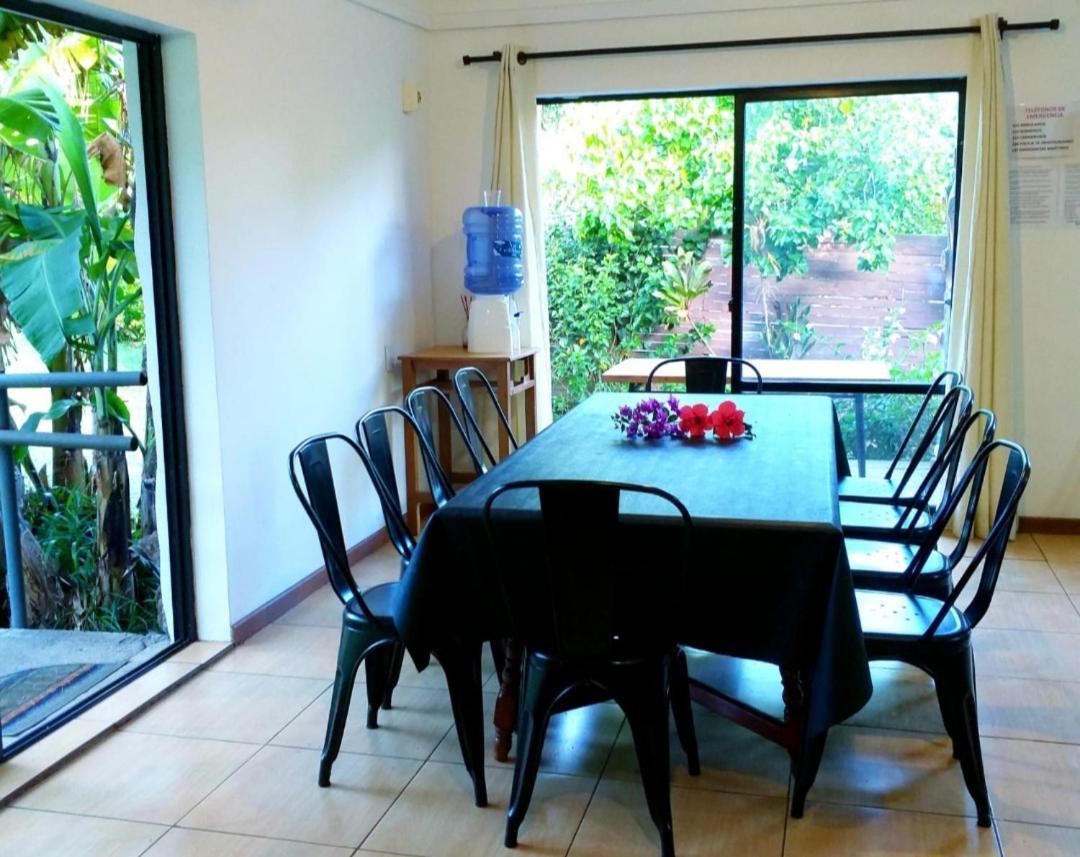 Cabana Ideal Familia 6 A 12 Personas! Hanga Roa Esterno foto