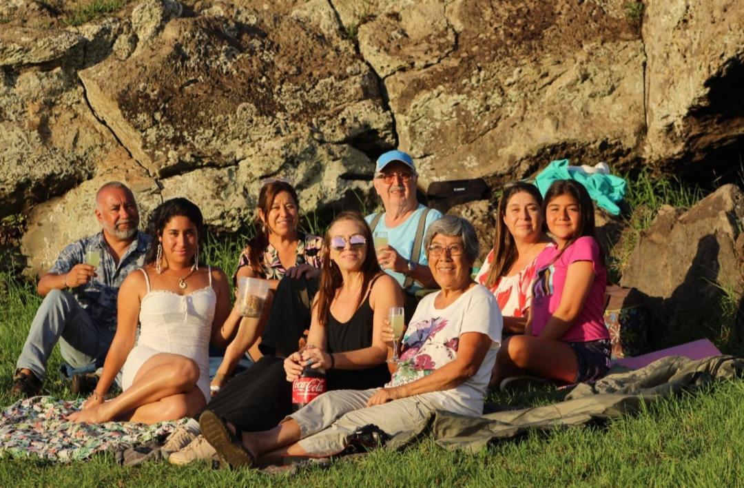 Cabana Ideal Familia 6 A 12 Personas! Hanga Roa Esterno foto